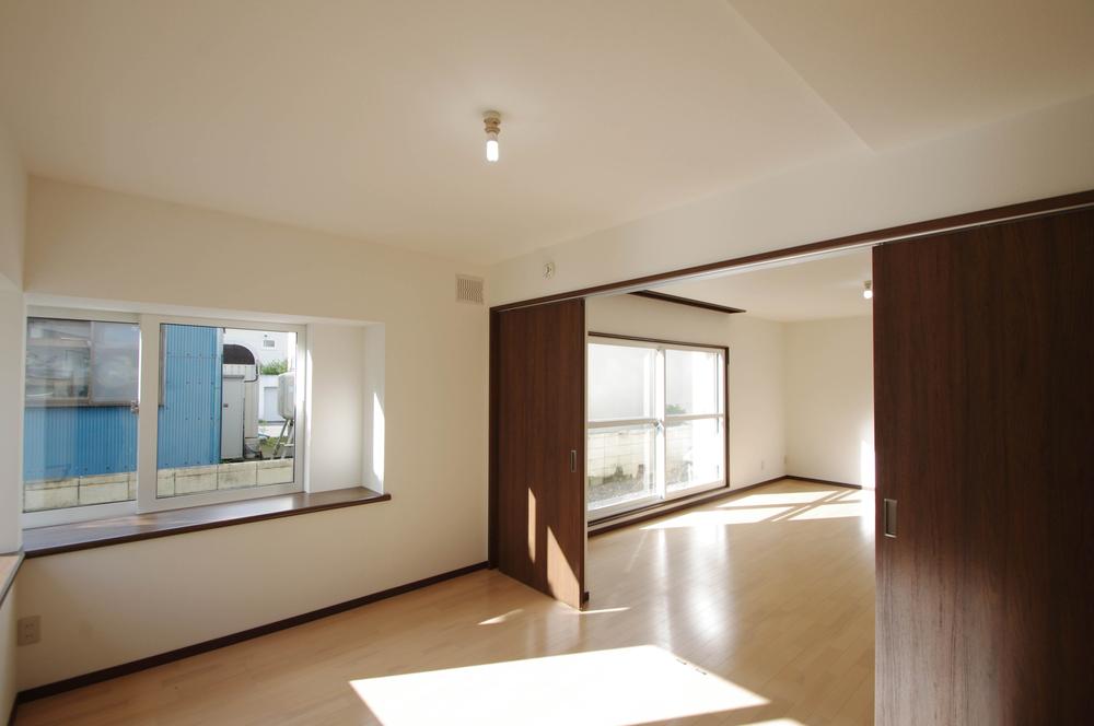 Non-living room. 1F Western-style about 6.0 Pledge