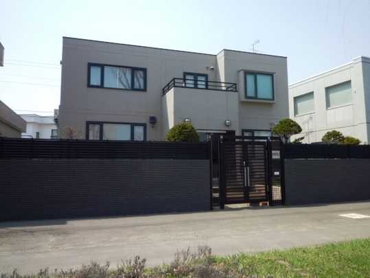 Local appearance photo. Appearance 1