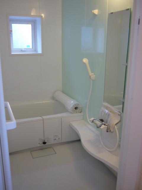 Bathroom. With window unit bus