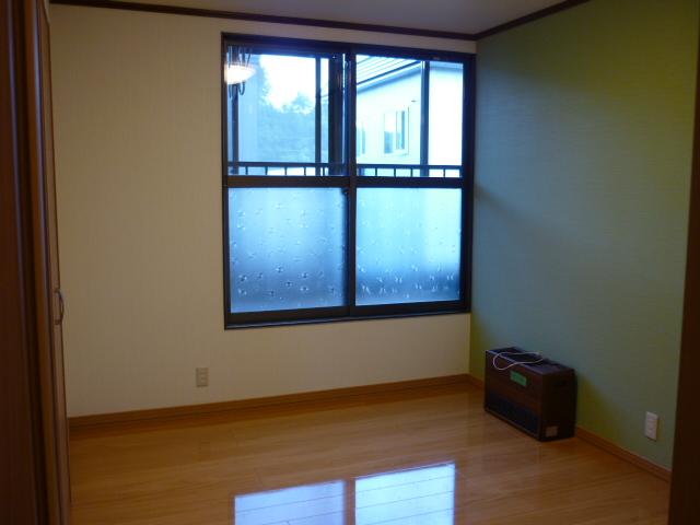 Non-living room. 2 Kaiyoshitsu