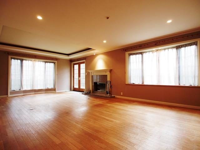 Living. Indoor (10 May 2013) Shooting