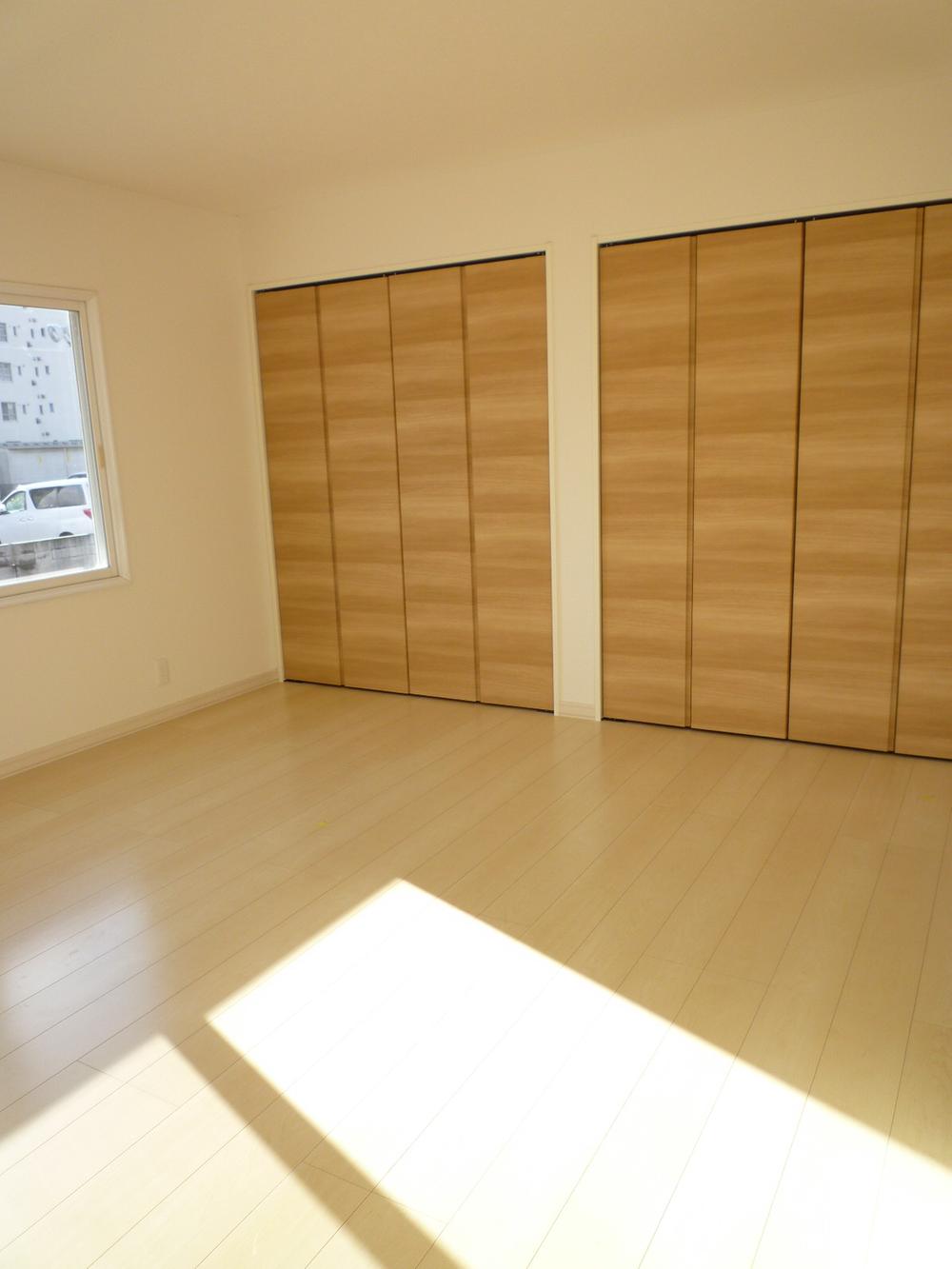 Other introspection. Western style room