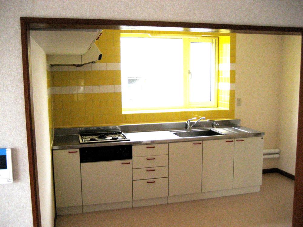 Kitchen. Indoor (September 2013) Shooting