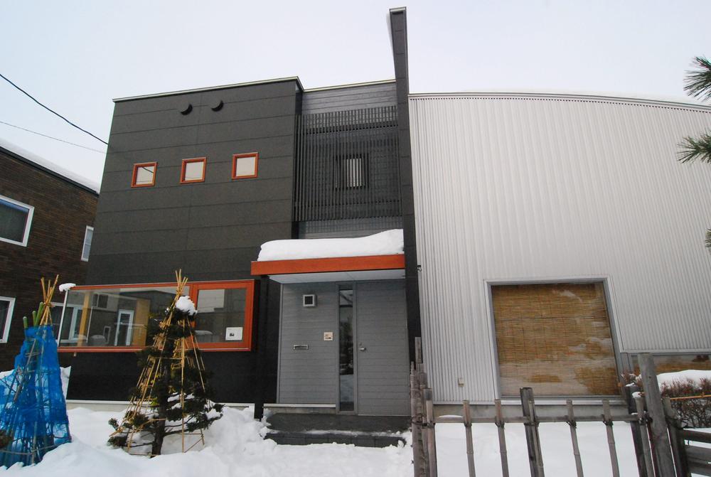 Local appearance photo. December 2012