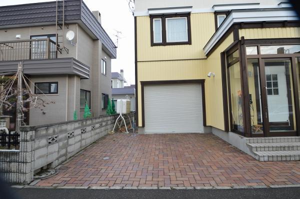 Local appearance photo