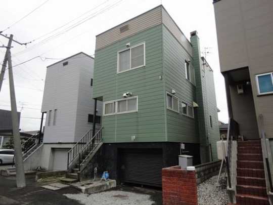 Local appearance photo. The building is the appearance