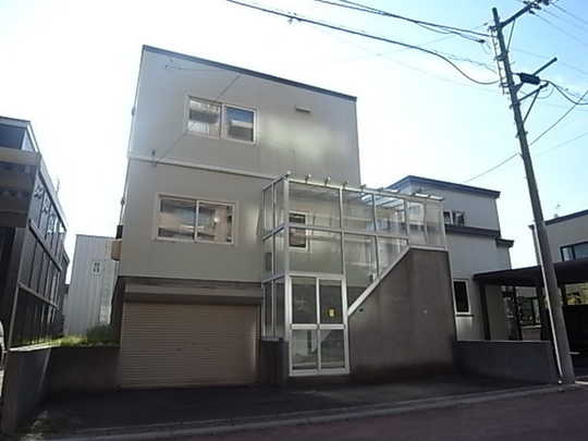 Local appearance photo