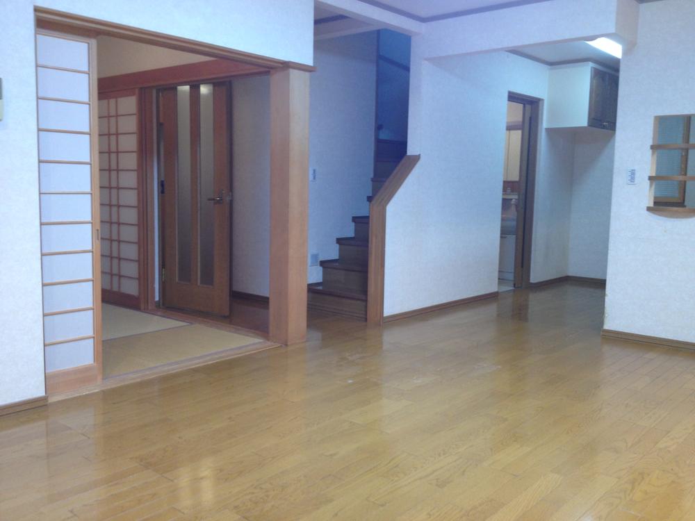 Living. Indoor (11 May 2013) Shooting