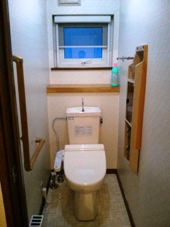 Toilet. Indoor (12 May 2013) Shooting