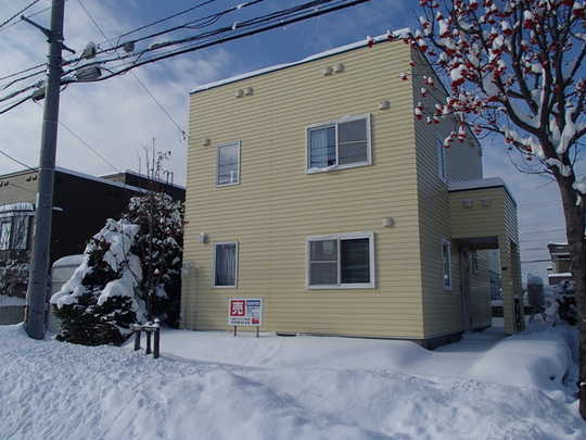 Local appearance photo