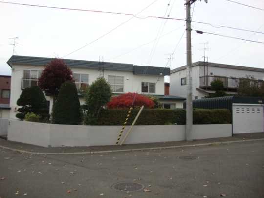 Local appearance photo. Exterior (1)