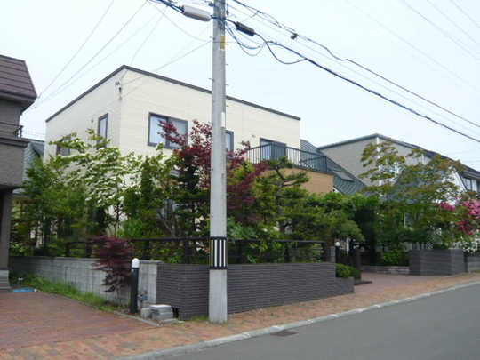 Local appearance photo