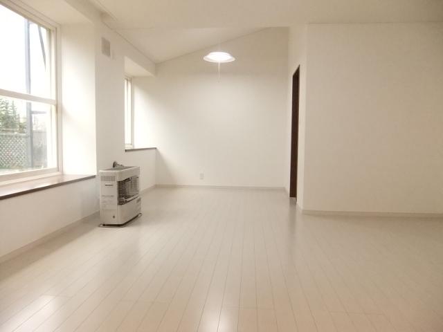 Living. Indoor (11 May 2013) Shooting