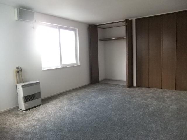 Non-living room. Indoor (11 May 2013) Shooting Western style room