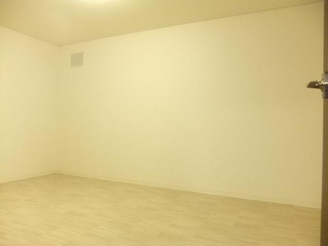 Receipt. Indoor (11 May 2013) Shooting Storeroom