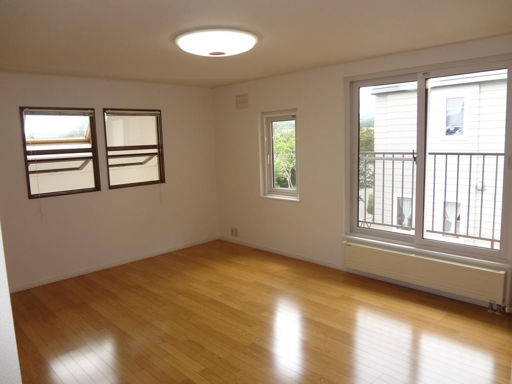 Non-living room. 2 Kaiyoshitsu