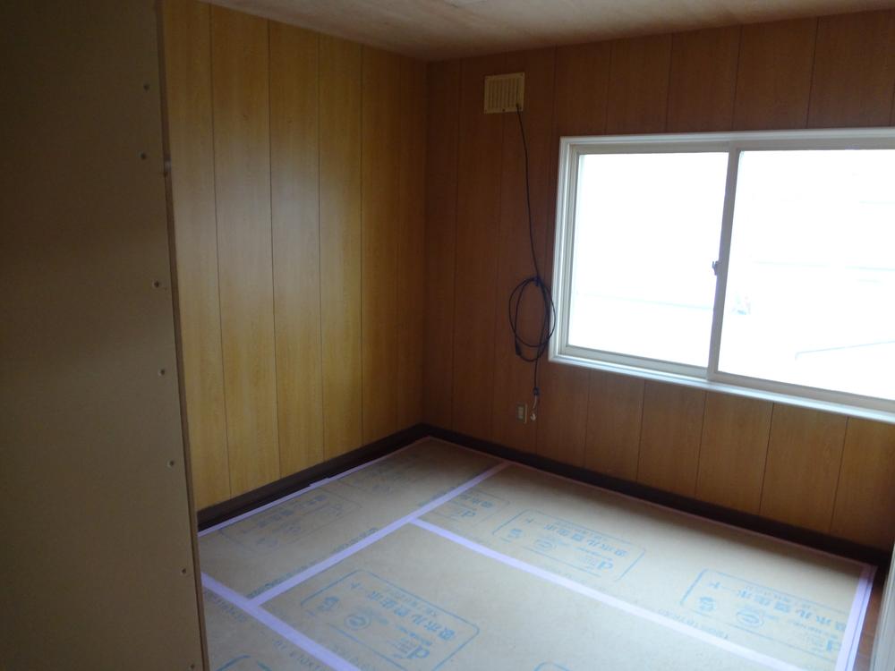 Non-living room. 2 Kaiyoshitsu