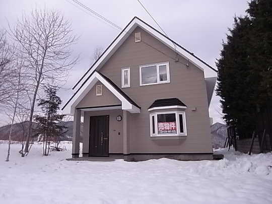 Local appearance photo