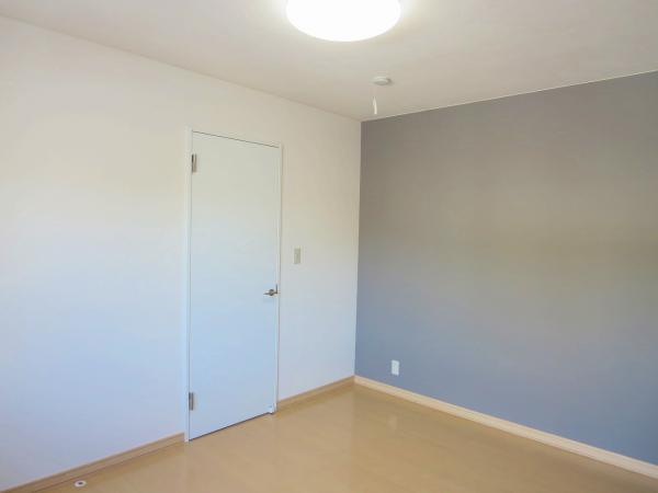 Non-living room. 2 Kaiyoshitsu 6 Pledge South