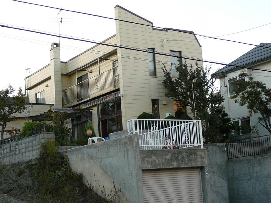 Local appearance photo. Local (10 May 2013) Shooting