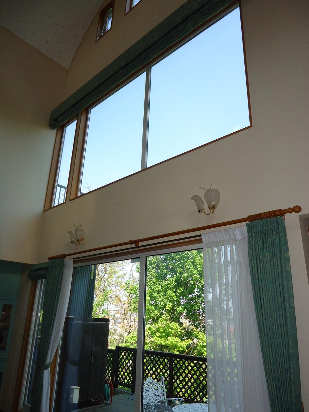 Living. Living window (July 2013) Shooting