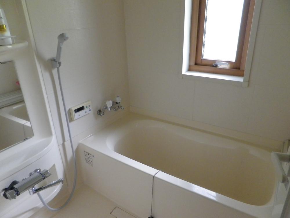 Bathroom. Indoor (July 2013) Shooting