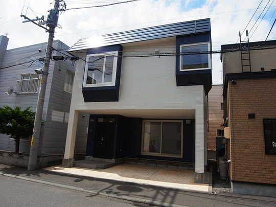 Local appearance photo