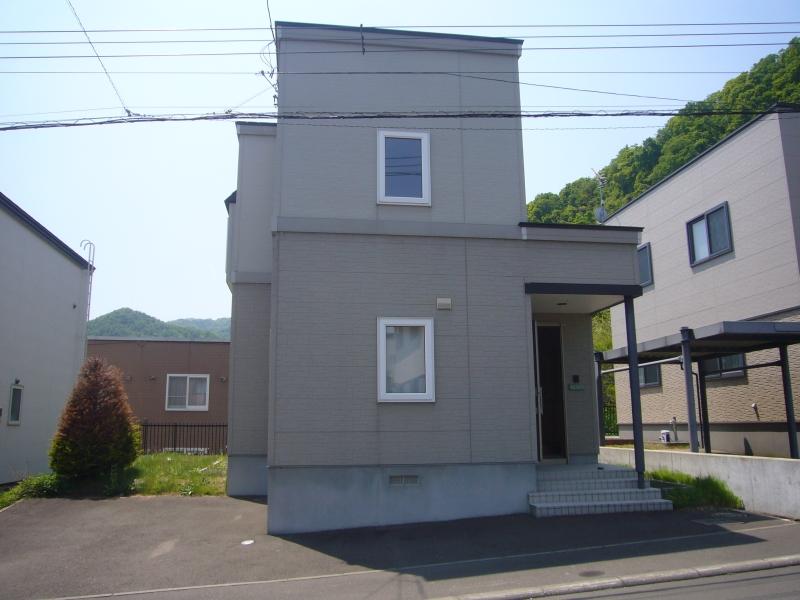 Local appearance photo. Exterior Photos 3