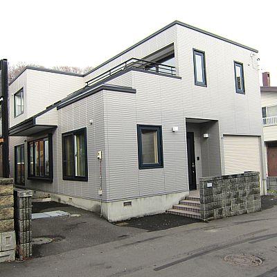 Local appearance photo. Local (12 May 2013) Shooting