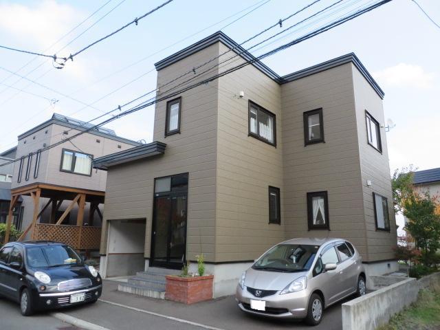 Local appearance photo. Local (11 May 2013) Shooting