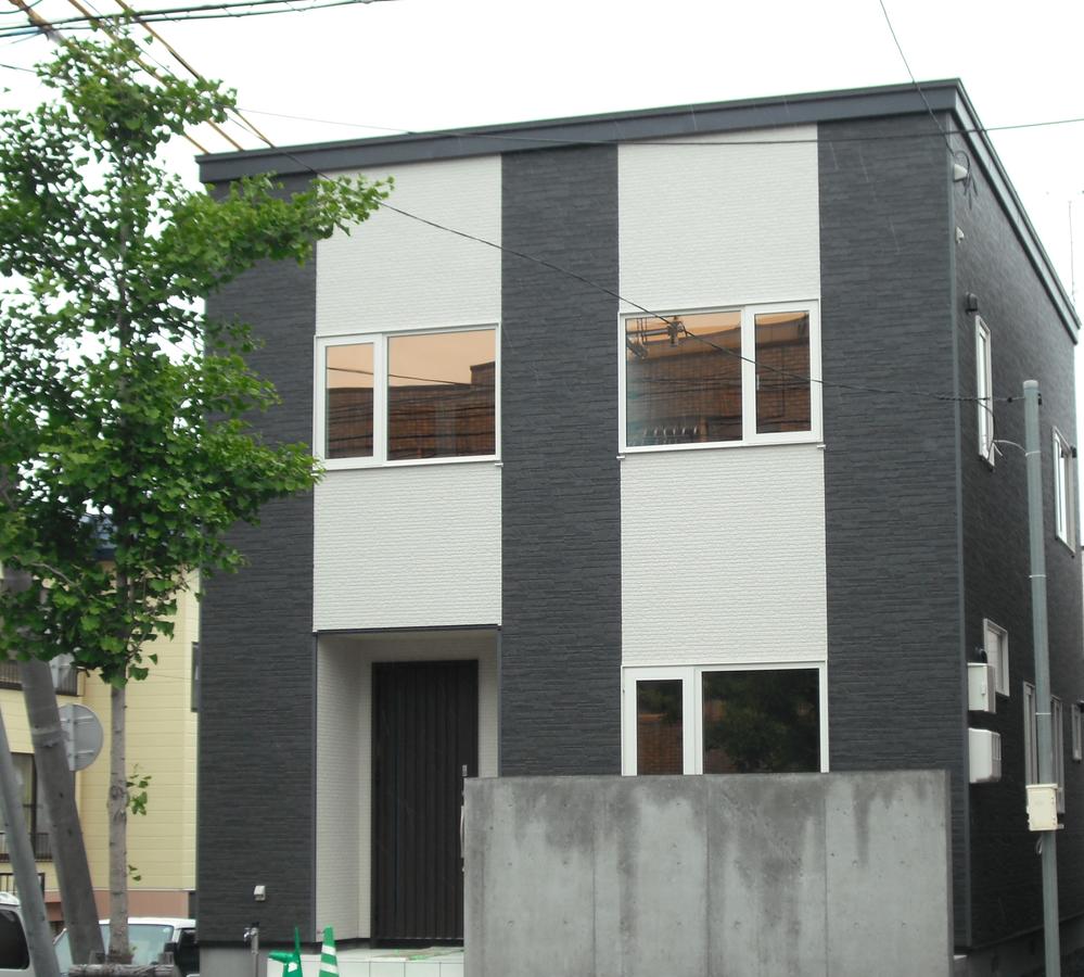 Local appearance photo. local