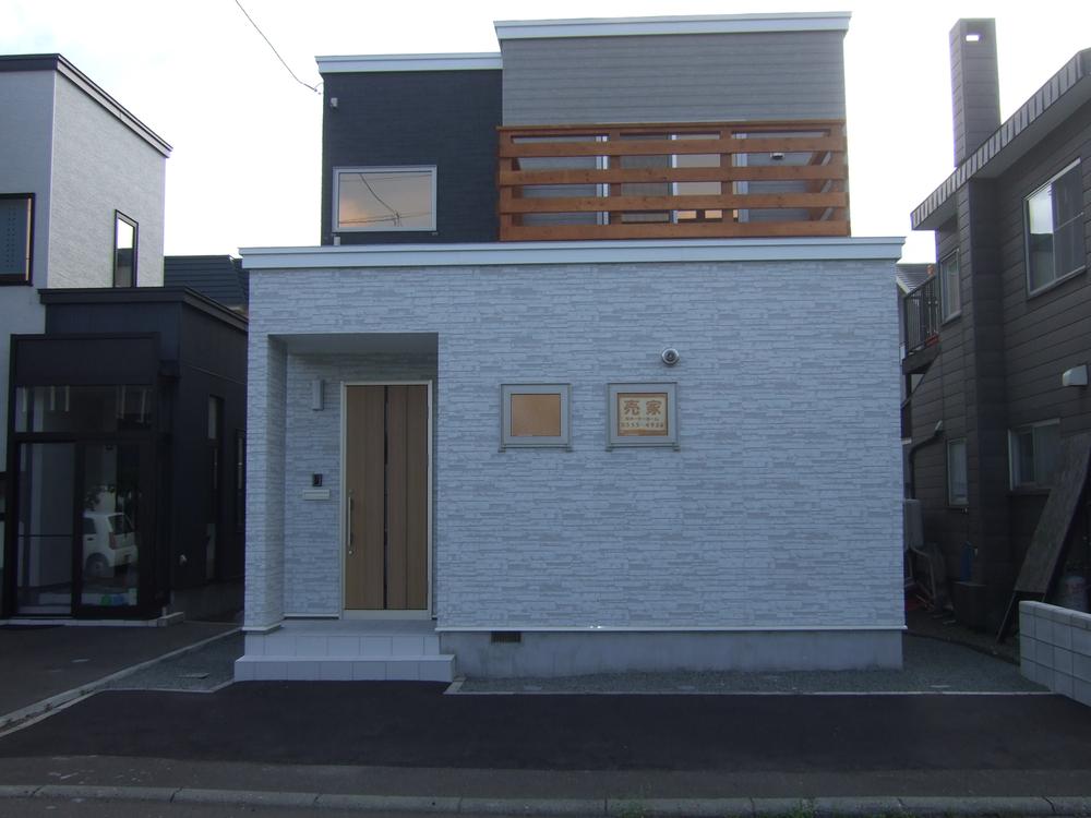 Local appearance photo. Local (August 2013) Shooting