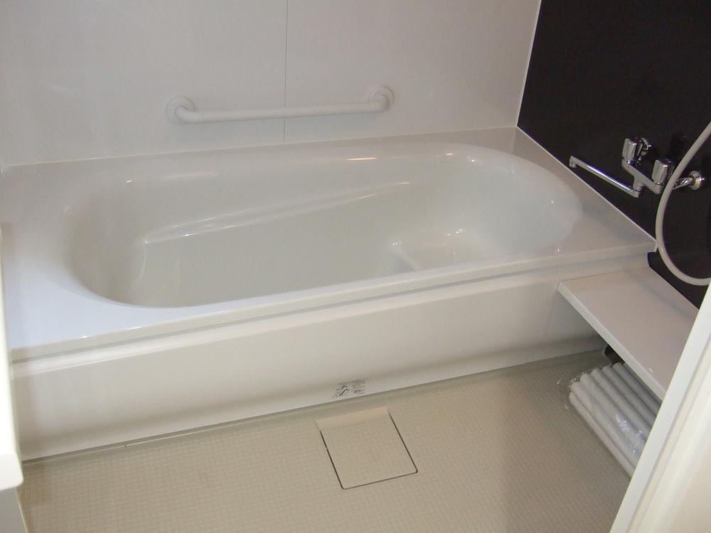 Bathroom. Room (August 2013) Shooting