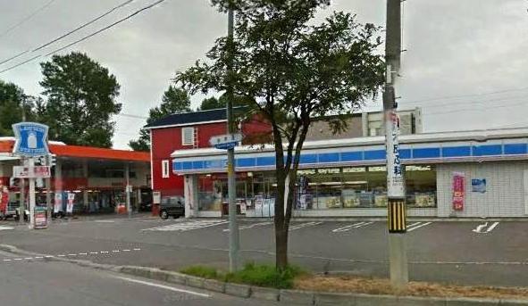 Convenience store. 160m to Lawson