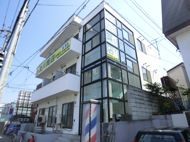 Building appearance. appearance