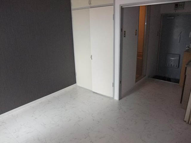 Living and room. Storage room ☆