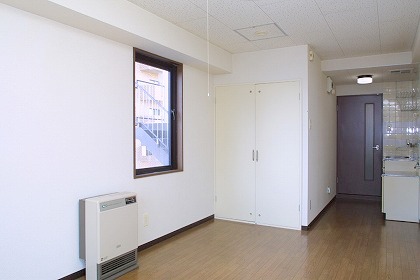 Living and room. Internet-ready apartment