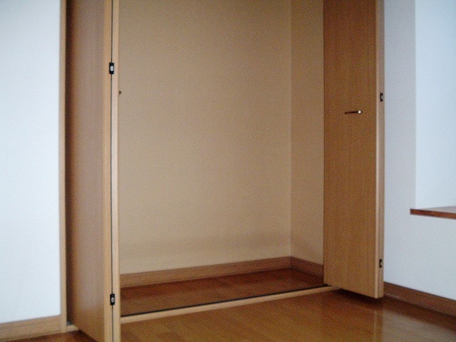 Receipt. Closet type