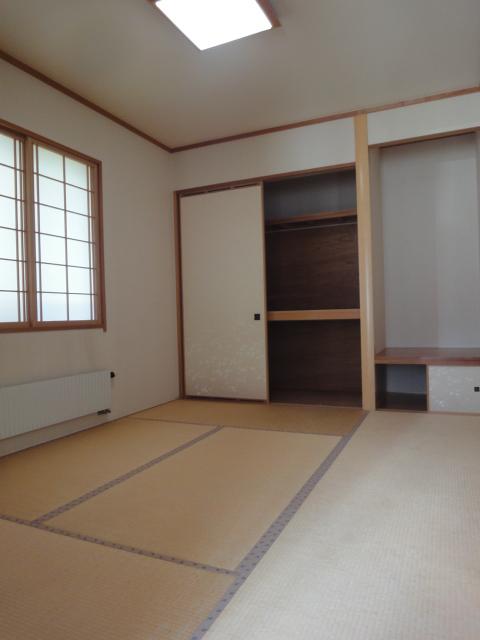 Non-living room. Indoor (June 2013) Shooting