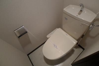 Toilet. cleaning ・ Disinfection is the firm that have been a clean toilet