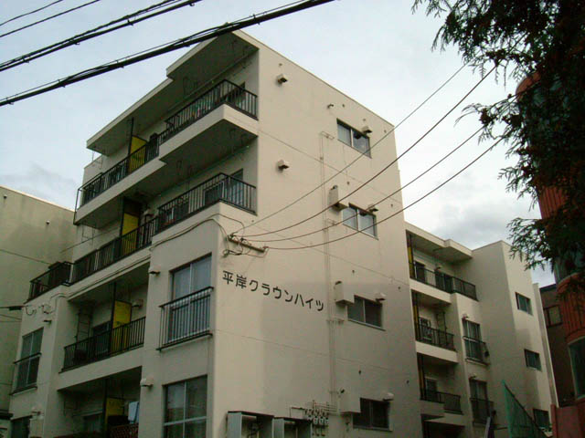 Building appearance. Balconies west. 