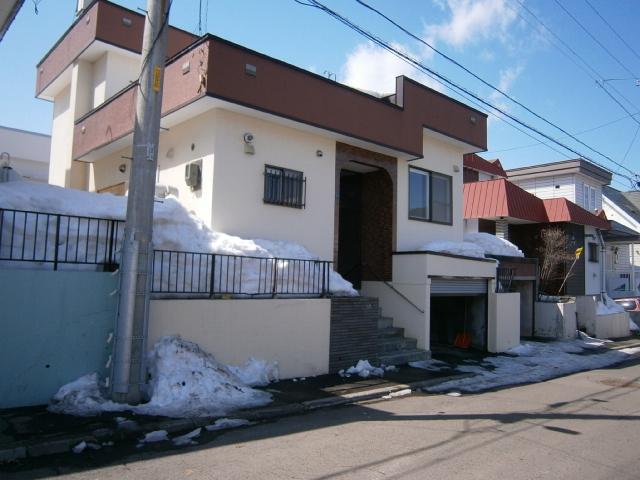 Local appearance photo. Local (March 2013) Shooting