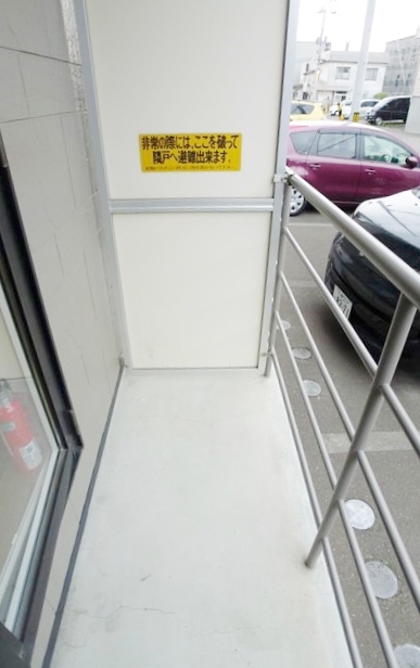 Kitchen. Kitchen (storage)