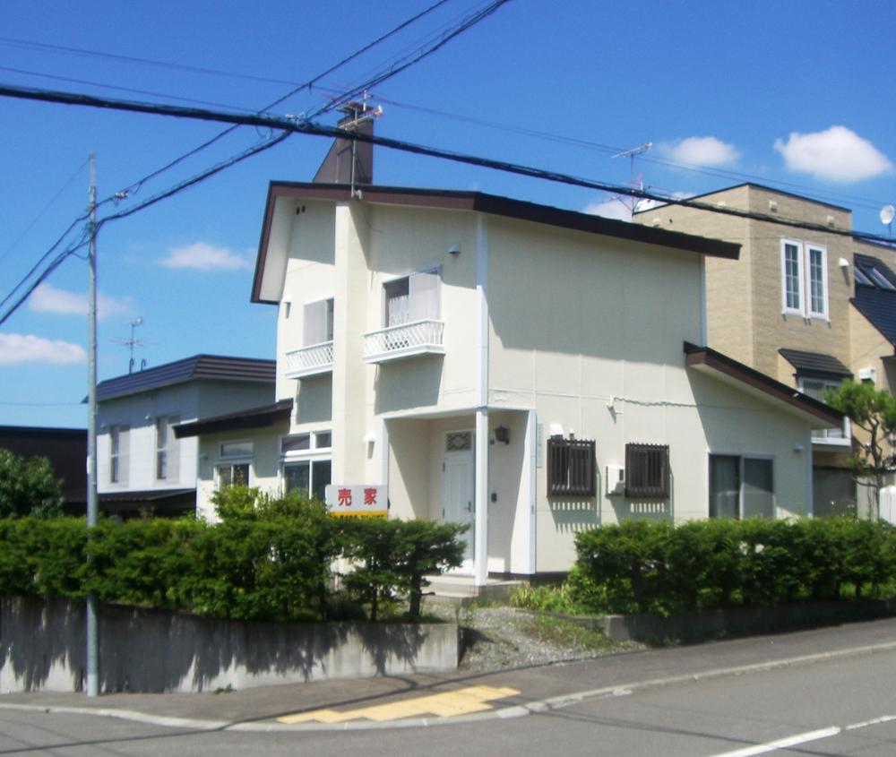 Local appearance photo. Local (August 2013) Shooting