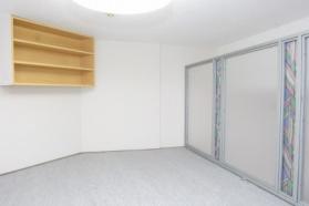 Other room space. loft