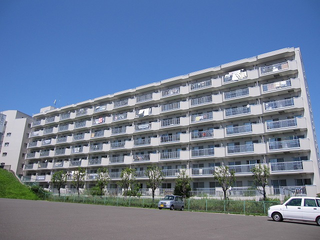 Building appearance. Sunny ☆