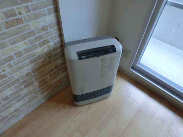 Other Equipment. It comes with a stove.