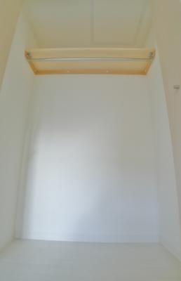 Receipt. It is housed easy closet of depth ☆