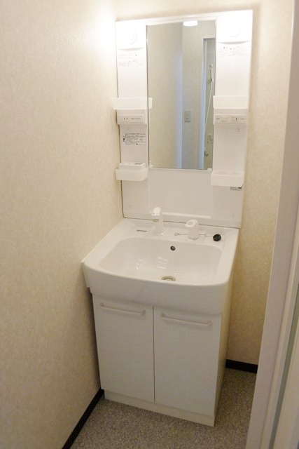 Other Equipment. Shandore