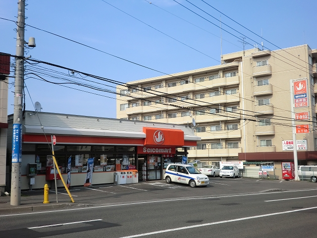 Convenience store. Seicomart hill store up (convenience store) 586m